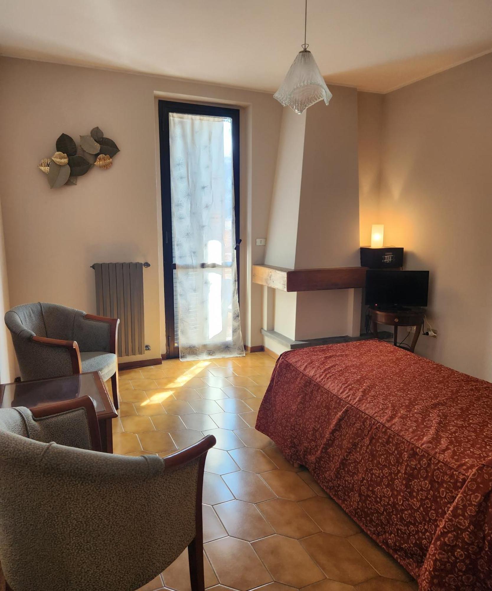 Hotel Mistrello Di Savoia Borgo Val di Taro Εξωτερικό φωτογραφία